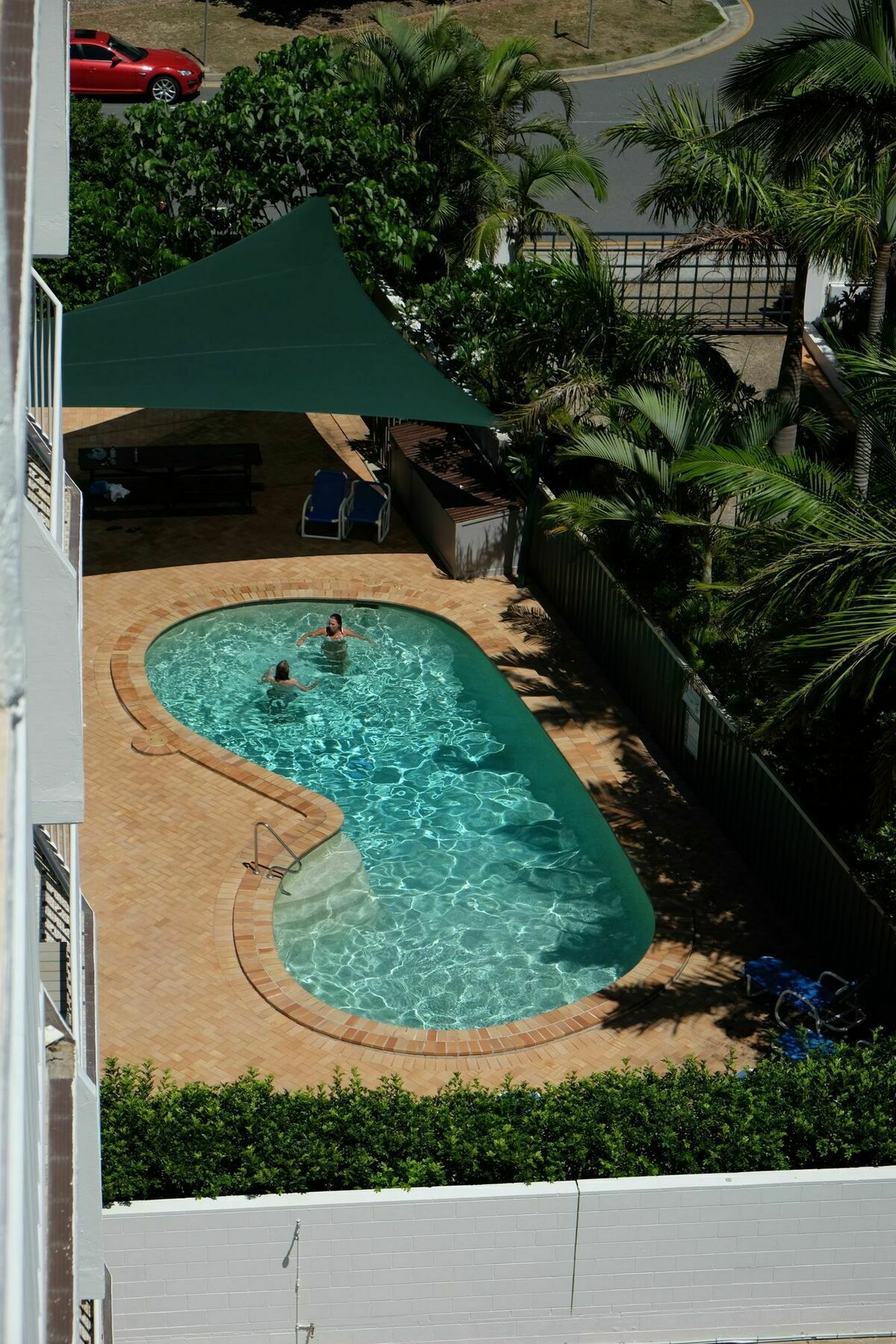 Queensleigh Holiday Apartments Broadbeach Exterior photo